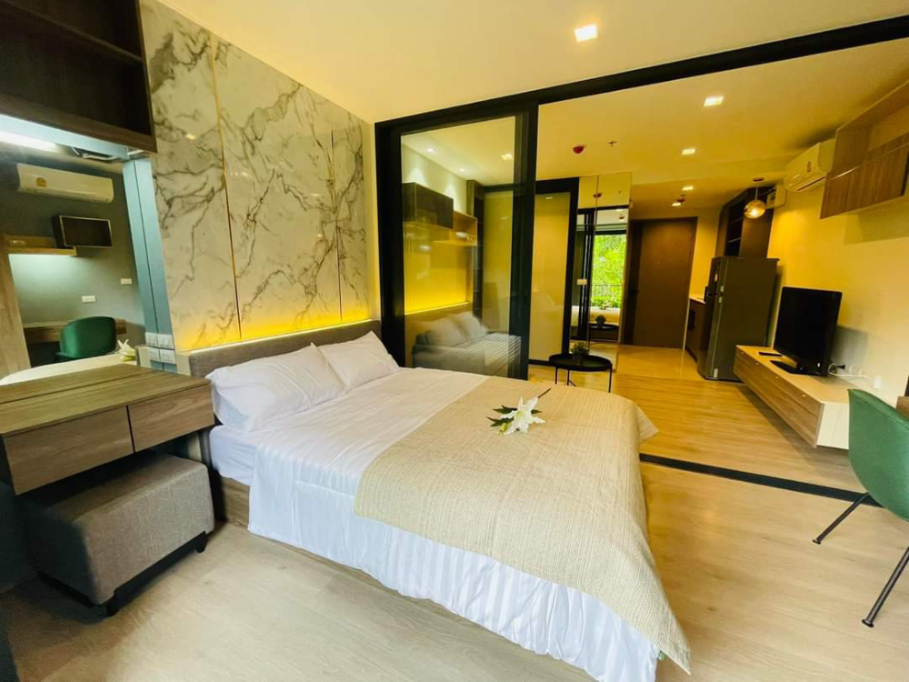 For SaleCondoLadprao, Central Ladprao : Condo for sale, The line paholyotin park, Building B, 2nd floor, garden view, size 32.50 sq m.