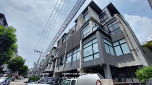 For RentOfficeYothinpattana,CDC : Urgent!! HomeOffice For rent Home office/office for rent, 4 floors, near Rama 9-Ekamai, Town In Town Sriwara area, decorated in modern Loft style.