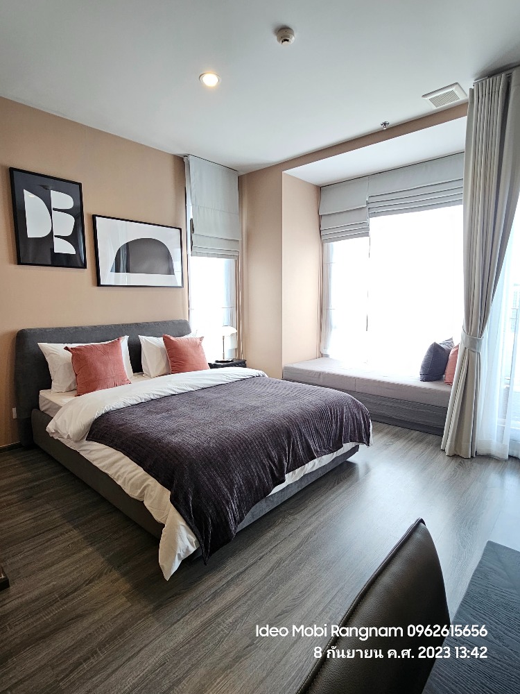 ขายคอนโดราชเทวี พญาไท : Ideo Mobi Rangnam  Condo for SALE  ขายด่วนมาก **  Ideo Mobi Rangnam ห้องกว้าง  30.56 ตรม. พร้อมอยู่@ 4,690,000 บาท  Call 096-2615656   ห้องกว้าง 30.56  ตรม. 1ห้องนอน 1ห้องน้ำ พร้อมอยู่ได้เลย  Location : Phayathai Ratchat