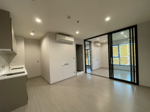 For SaleCondoOnnut, Udomsuk : Condo room for sale, Life Sukhumvit 62, size 35 sq m., 12A floor, east side (SM110)