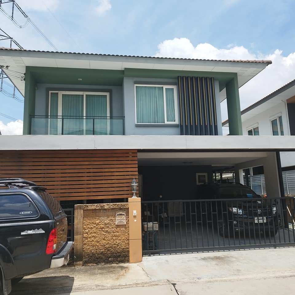 ขายบ้านพัฒนาการ ศรีนครินทร์ : LL161  ขาย บ้านเดี่ยว 2 ชั้น หมู่บ้านโกลเด้น อ่อนนุช-พัฒนาการ