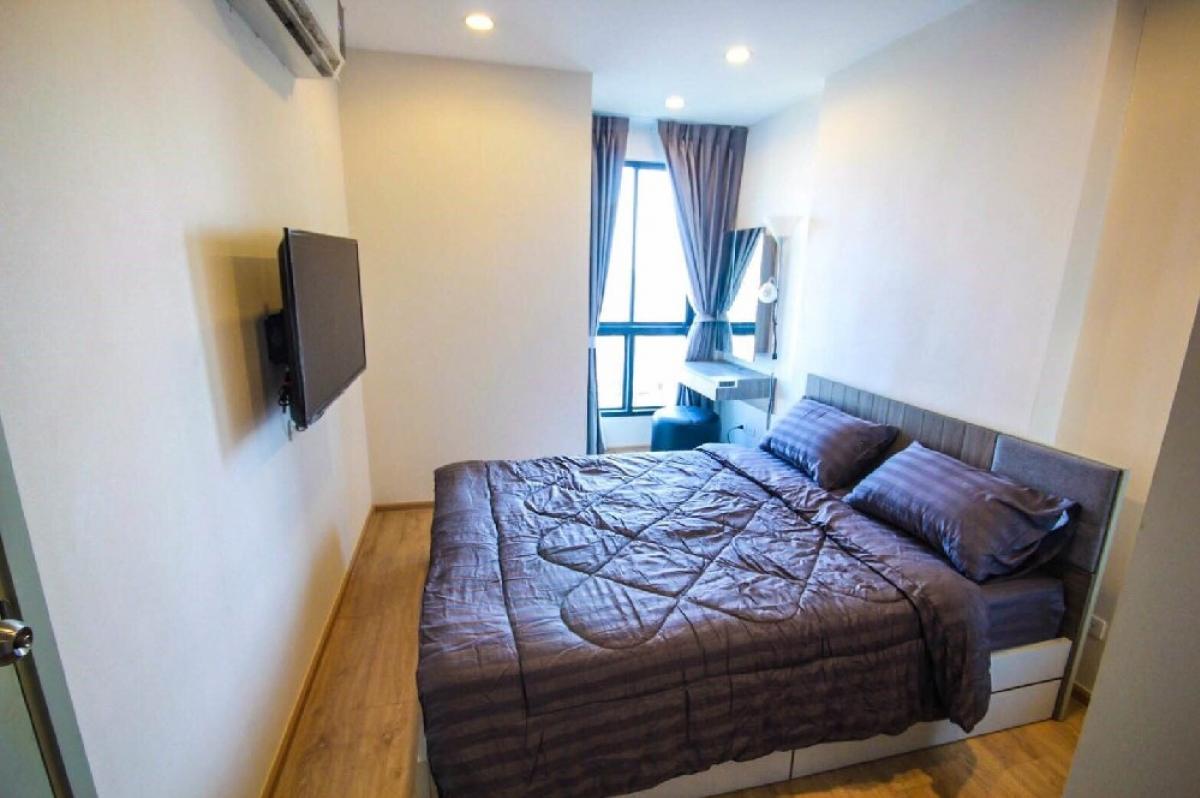 For RentCondoThaphra, Talat Phlu, Wutthakat : ❣️Big room, beautifully decorated🌷 size 30 sq m. 1 bedroom‼️Super cheap price 10,500 🔥🔥 near BTS Pho Nimit. To see the room, contact Yui 085-235-1309.