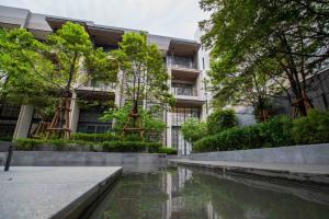 For SaleTownhouseSukhumvit, Asoke, Thonglor : Risa05100 Townhome for sale, 5 floors, Quarter 31, 425 square meters, 41.6 square meters, 4 bedrooms, 5 bathrooms, private elevator, only 69 million baht.