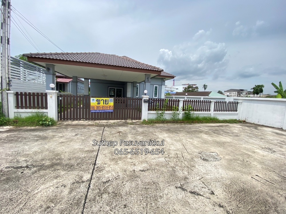 For SaleHouseRayong : Single detached house for sale, corner house, Taphong Land Village 5, area 105 sq m, 300 m from Sukhumvit Road, near the sea, Mueang Rayong District, Rayong Province.