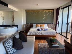 For SaleCondoPhuket : The Beach Condotel Karon for sale 5th floor