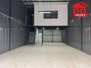For RentWarehouseSukhumvit, Asoke, Thonglor : Newly built warehouse for rent in the heart of the city, Sukhumvit 81, On Nut 10.