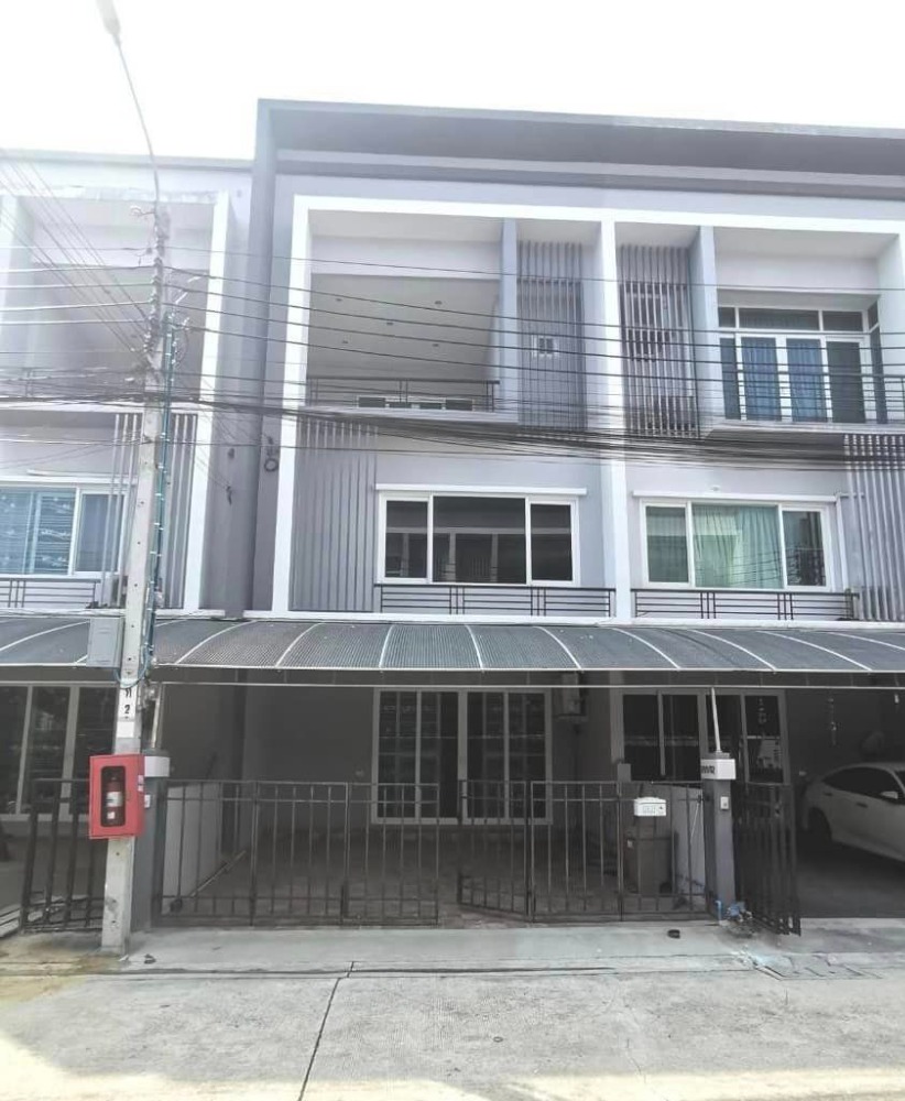 For SaleTownhouseEakachai, Bang Bon : 3-story townhomes, The Exclusive Sathon-Kanlapapruek, 22.8 square wah.