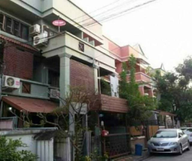 For RentTownhouseYothinpattana,CDC : ⚡ For rent, 3-story townhome, Soi Ramindra 34, size 27 sq m. ⚡