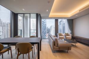 For RentCondoWitthayu, Chidlom, Langsuan, Ploenchit : FOR (RENT) 125,000  – Tonson one  , 1 BED 1 BATH, 18 th, 66 SQ.M.