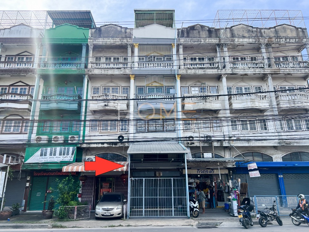 For SaleShophouseBangna, Bearing, Lasalle : Next to Bearing Road, near BTS ✨ Commercial Building Bearing 107 / 4 Storey (For Sale), Commercial Building Bearing 107 / 4 Storey (FOR SALE) PUY054