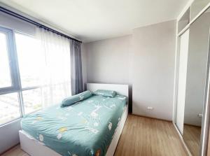 For SaleCondoBang kae, Phetkasem : Urgent sale, Condo for sale, Condo Fuse Sense-Bang Khae, for sale at an affordable price, convenient to travel anywhere, close to the BTS, easy to find things to eat, can be an investment, its good to live by yourself. If interested, chat or call.