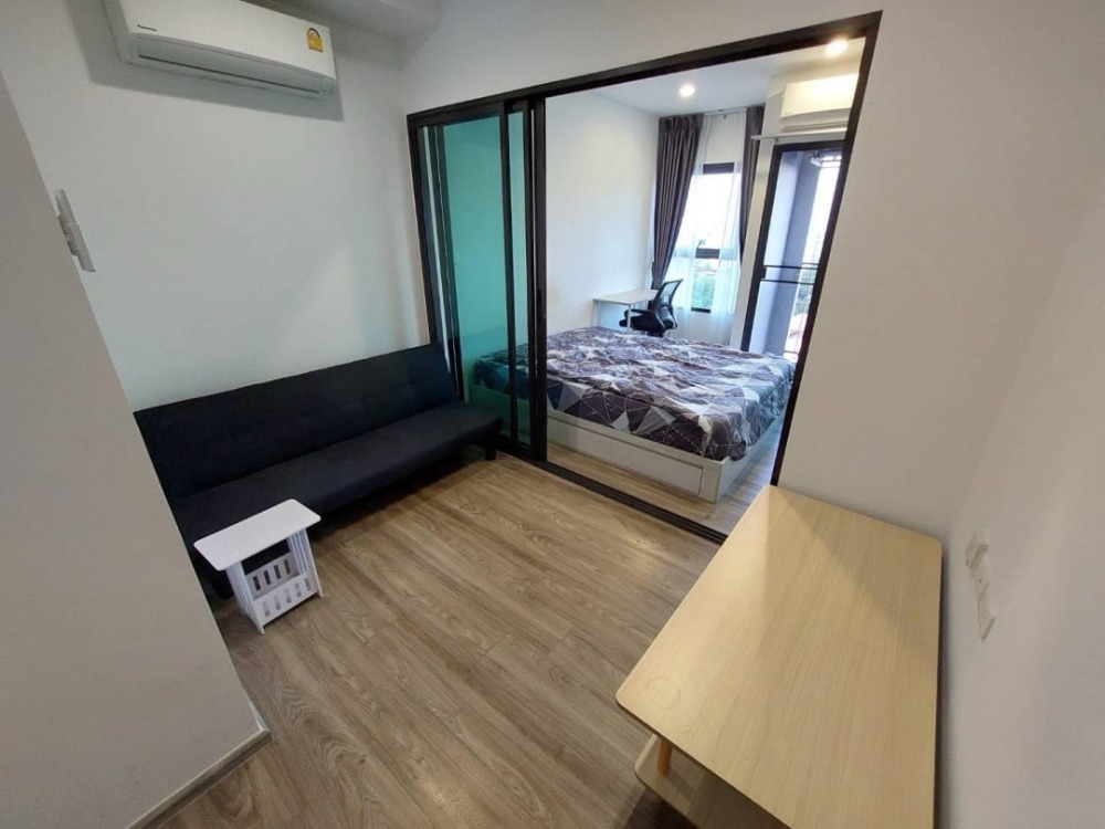 For RentCondoVipawadee, Don Mueang, Lak Si : cheap!! Next to the Green Line Phahonyothin 59 Station, modern style, only 11,000 baht, Rich Park Terminal @Phahonyothin 59 (connected to Sky walk)