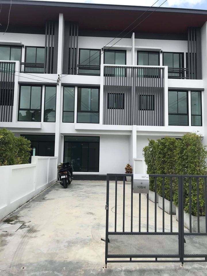For RentTownhouseChokchai 4, Ladprao 71, Ladprao 48, : Home office for rent, Cozy Satri Witthaya 2, Home Office, Tel. 088-818-1859