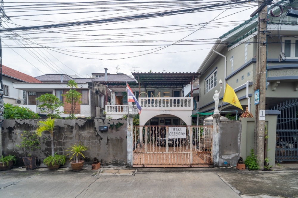 ขายบ้านรามคำแหง หัวหมาก : บ้านเดี่ยว ซอยบ้านสวย ทาวน์อินทาวน์ / 4 ห้องนอน (ขาย), Detached House Soi Baan Suai Town in Town / 4 Bedrooms (FOR SALE) RUK074