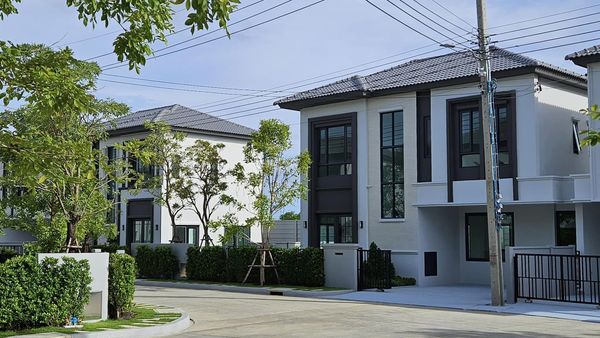 ขายบ้านสมุทรปราการ สำโรง : LL173  ขาย บ้านแฝด 2 ชั้น โครงการ แกรนด์ พลีโน่ สุขุมวิท-บางนา #ใกล้ Mega บางนา