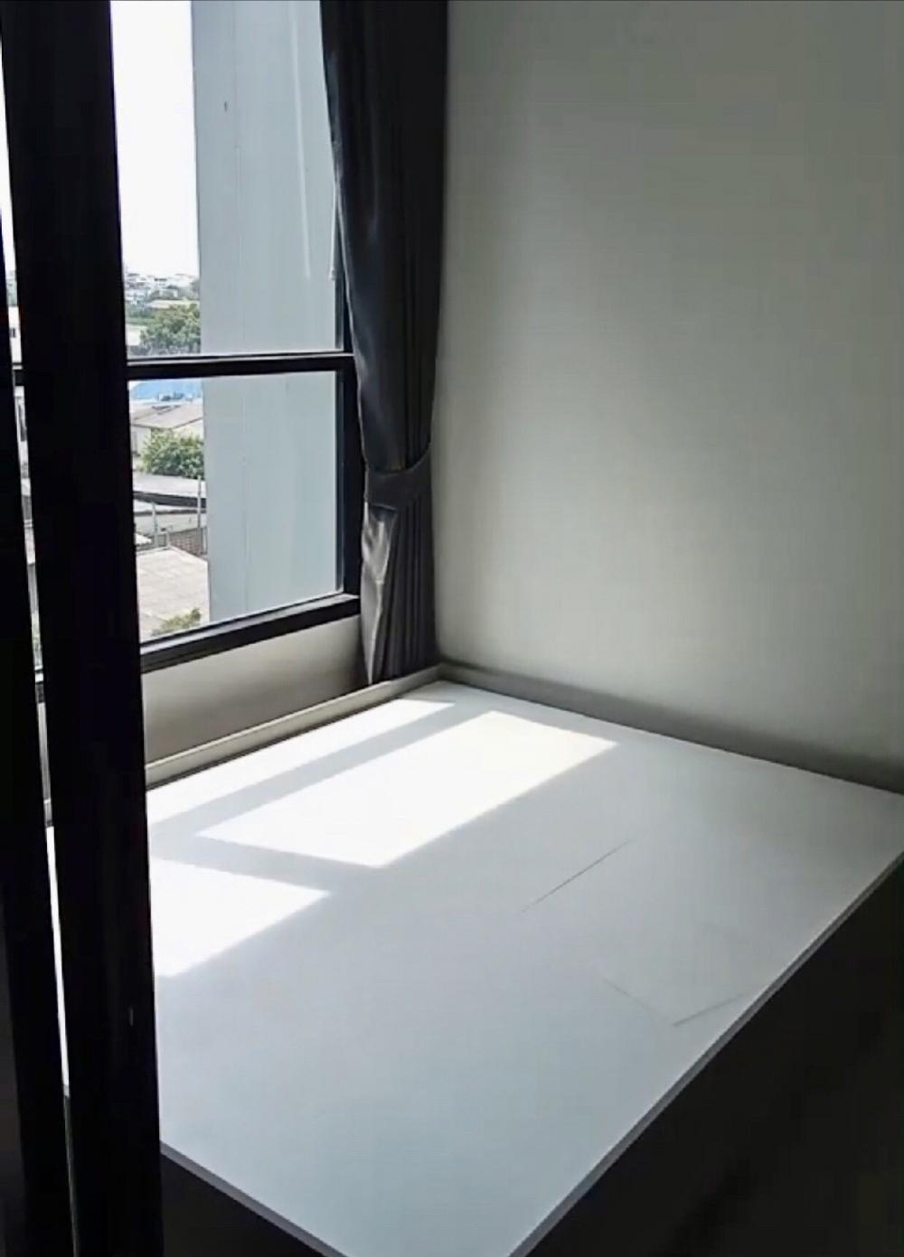 For SaleCondoSamut Prakan,Samrong : 1st hand condo for sale // The Origin E22 Station Project: The Origin E22 Station 🔥 Selling cheaper than the current selling price of the project 🔥