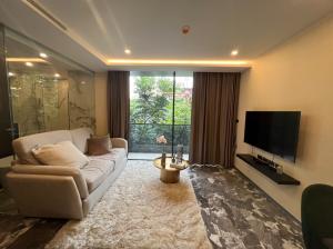For SaleCondoSukhumvit, Asoke, Thonglor : Condo for sale 168 Sukhumvit 36, 1 bedroom, 47.51 sq m. | Fully Furnished, beautifully decorated room, ready to move in.