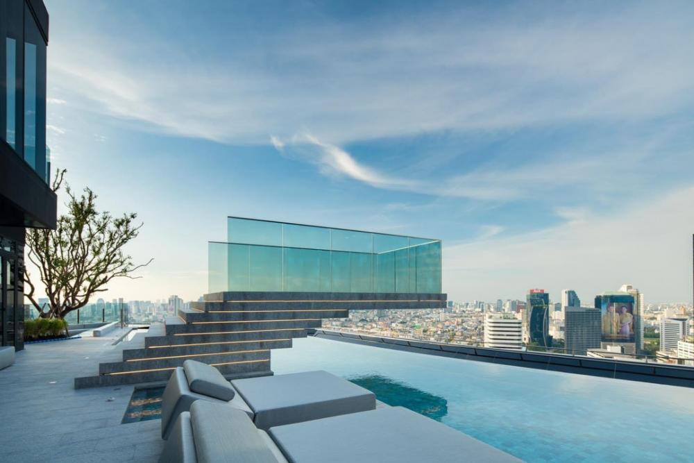 For SaleCondoRama9, Petchburi, RCA : Selling at a loss, Ashton Rama9 Asoke, easy installments 18,000/month, free down payment 0 baht, buy directly from ananda project.