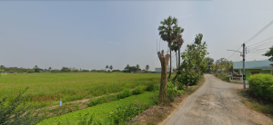 For SaleLandRatchaburi : (Call 082 784 7036) Land for sale, 40 rai, Photharam, Ratchaburi, road frontage approximately 150 meters, good location, only 8 minutes from Bang Phae intersection.