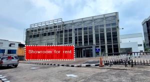 For RentShowroomRama5, Ratchapruek, Bangkruai : Space for rent Showroom/office, 2 floors, total area 5,000 sq m, parking for 100 cars, next to the Purple Line MRT station. Near Khaerai intersection Suitable for a shopping mall. Car showroom, office, shop, store