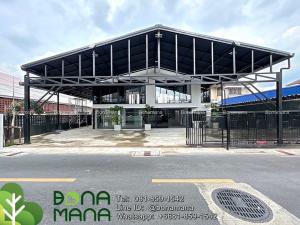 For RentRetailLadprao, Central Ladprao : For rent: House for business 200 meters from Lat Phrao main Road