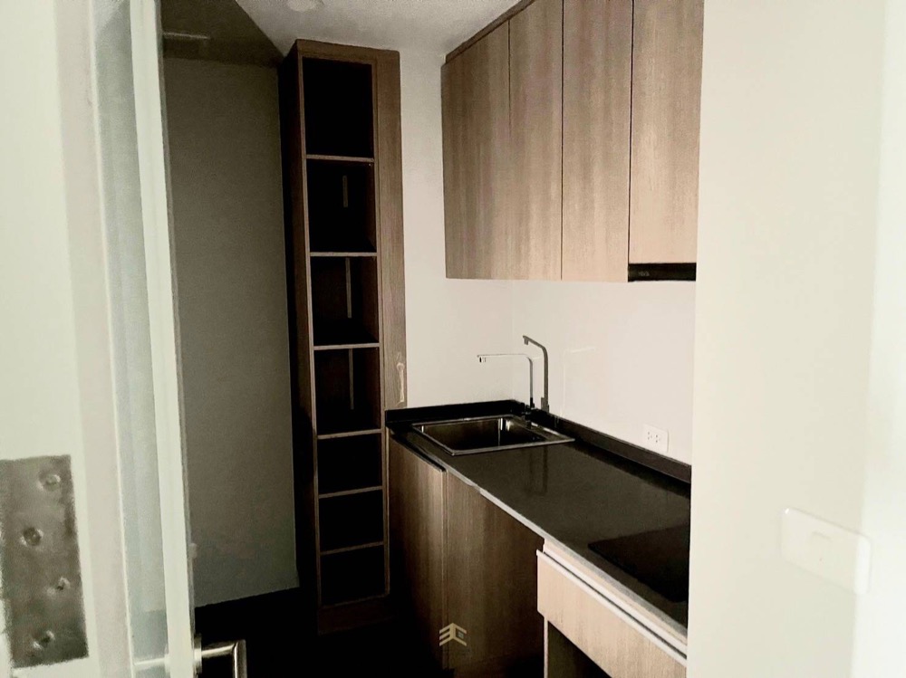 For SaleCondoBang Sue, Wong Sawang, Tao Pun : Very urgent ‼️Selling at a lower price than the market: Chapter one flow Bangpo, high floor, view of the Chao Phraya River.