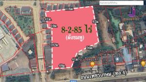 For SaleLandNakhon Pathom : Empty land for sale Next to Phetkasem Road, Nong Din Daeng Subdistrict, Mueang Nakhon Pathom District, Nakhon Pathom Province, area 8-2-85 rai 📌 Property Code JJ-L021-COM📌