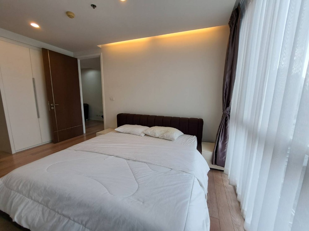 For RentCondoNana, North Nana,Sukhumvit13, Soi Nana : Condo for rent 15 Residence Sukhumvit 15 near BTS Nana and Asoke station