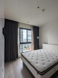 For SaleCondoRatchadapisek, Huaikwang, Suttisan : (Code RS 0399) Condo for sale, Quinn Ratchada 17, price 5 million baht, near MRT Sutthisan, Big C, Esplanade, Fortune, Central, Train Market, convenient travel, near shopping areas.