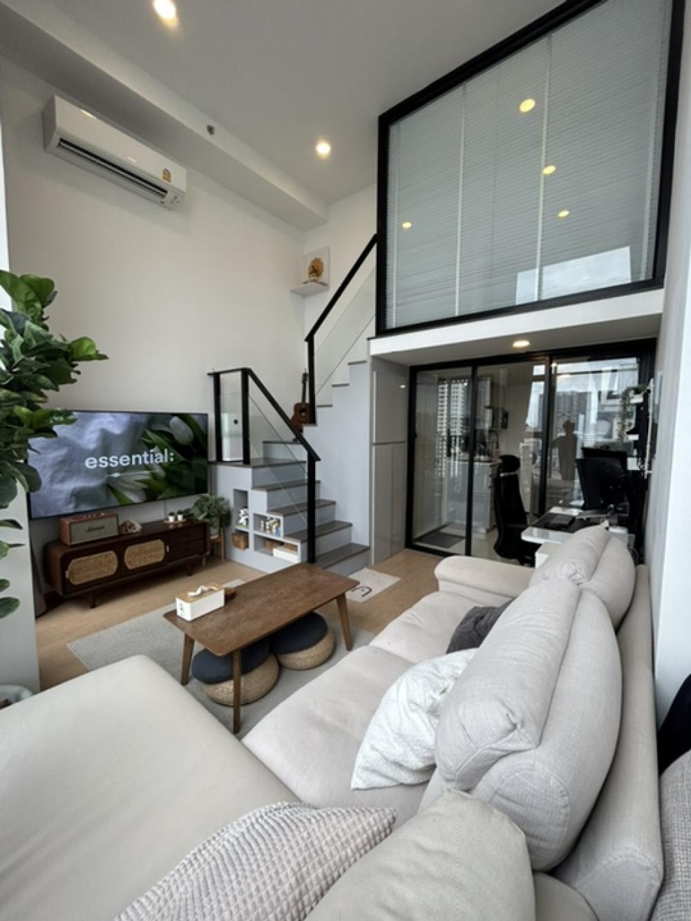 For SaleCondoKasetsart, Ratchayothin : [ Owner post ] Condo Knightsbridge Space ratchayothin