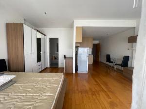 For RentCondoRatchathewi,Phayathai : !! Beautiful room for rent, Condo Villa Ratchathewi (Villa Ratchathewi) near BTS Ratchathewi.