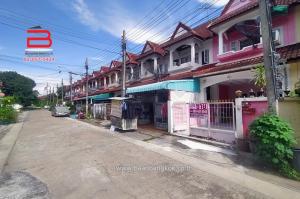 ขายทาวน์เฮ้าส์/ทาวน์โฮมนนทบุรี บางใหญ่ บางบัวทอง : ทาวน์เฮาส์ หมู่บ้าน ช.รุ่งเรือง 6 เนื้อที่ 20 ตรว. ถนนบางกรวย-ไทรน้อย อ.บางบัวทอง จ.นนทบุรี