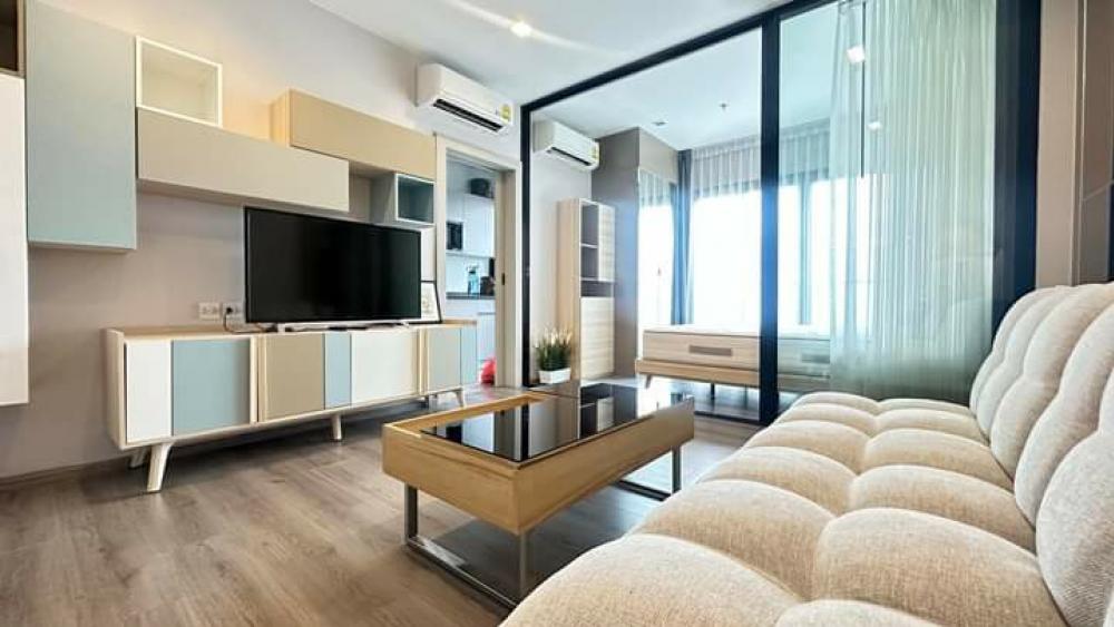 For RentCondoRattanathibet, Sanambinna : ⭐ Very beautiful room for rent, high floor, river view, The Politan Rive Condo, 48th floor, south side.