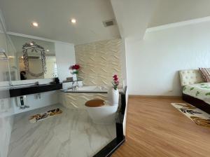 ขายคอนโดพระราม 3 สาธุประดิษฐ์ : Supalai Casa Riva for Sale 95 sqm 2 beds 2baths 8.4MB