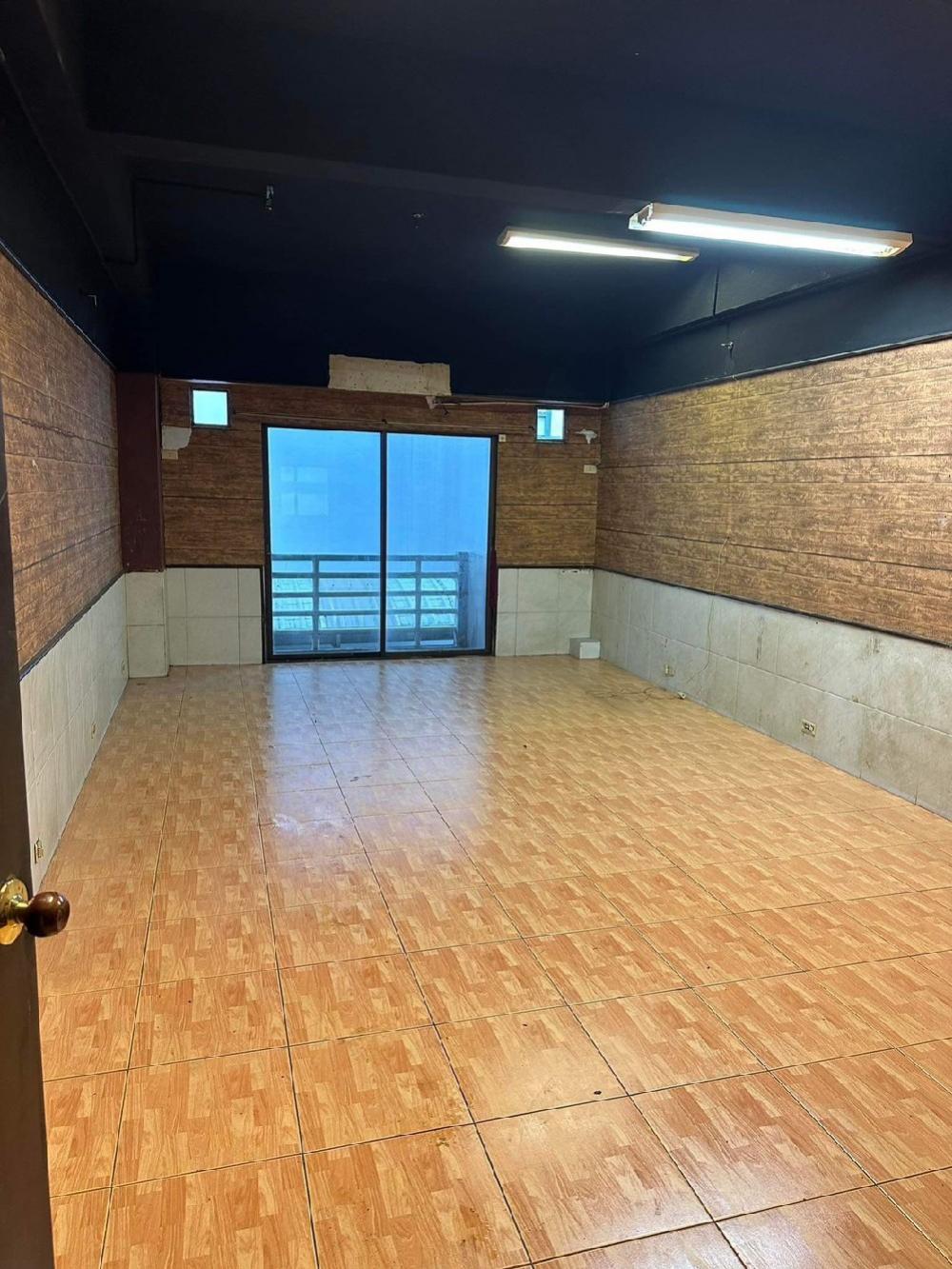 For RentRetailSukhumvit, Asoke, Thonglor : 📍✅👉For rent Sukhumvit Plaza (Korean Town