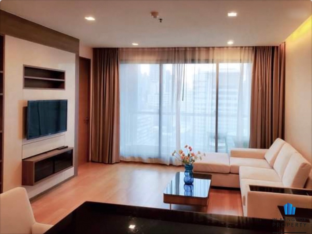 For SaleCondoSathorn, Narathiwat : Luxury condo for sale in the heart of Sathorn, Silom, The Address Sathorn, 2 bedrooms, 2 bathrooms, 75 sq m. Corner room, very good layout, 2-Bed at the best price.