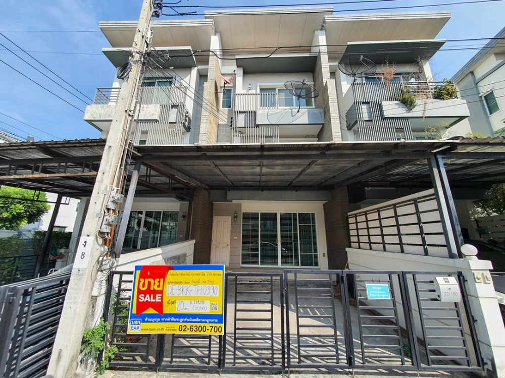 For SaleTownhousePattanakan, Srinakarin : 3-story townhouse, Town Avenue Village, Rama 9.