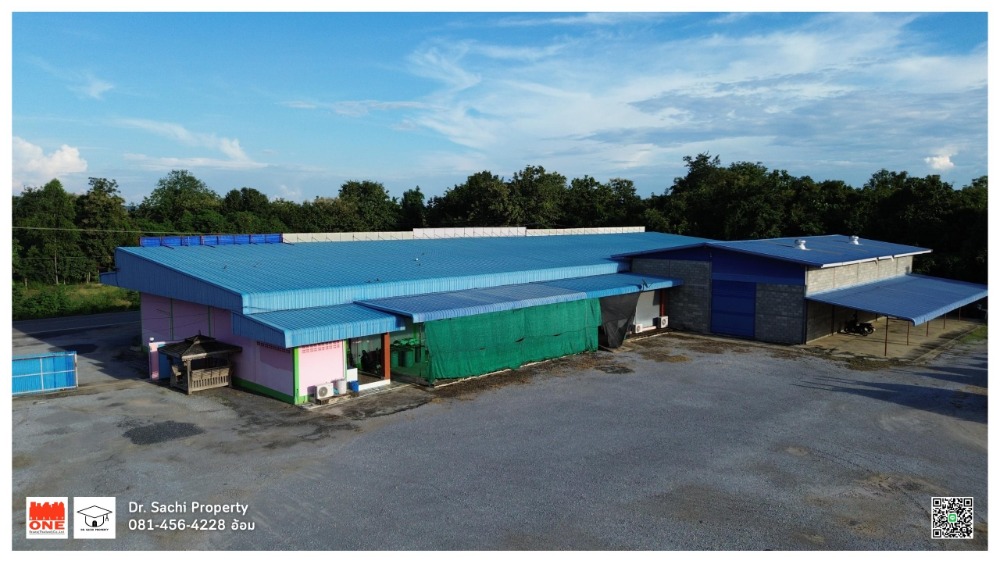 For SaleLandSukhothai : Land for sale with buildings 10-0-96 rai, 4 houses, warehouse building, parking garage and shop, Ban Tuek Subdistrict, Si Satchanalai District, Sukhothai Province.