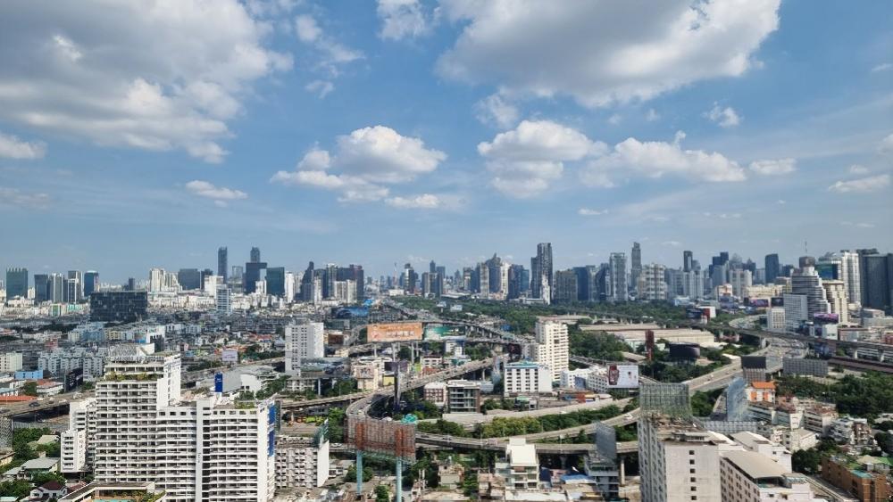 For SaleCondoRatchathewi,Phayathai : The Complete Rajaprarop, 1 bedroom, high floor, 31st floor, best view of the project! 👌) 48.39 sq m. Selling close to the government appraised price 🔥