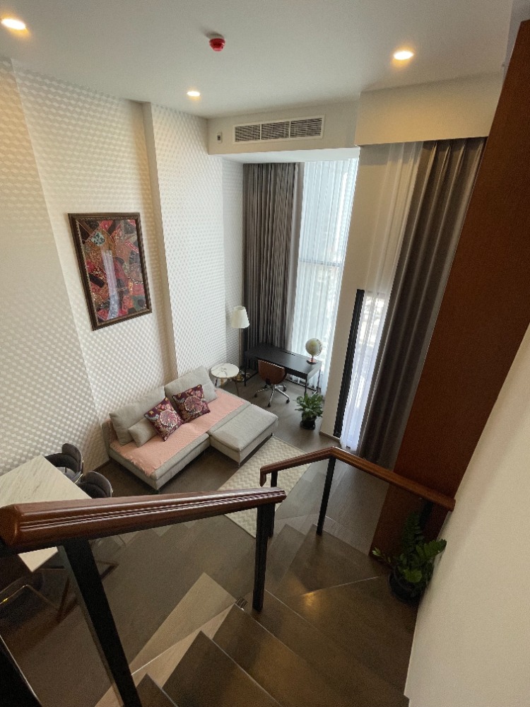 For SaleCondoRatchathewi,Phayathai : Condo for sale, Park Origin Ratchathewi project, Rama VIII Bridge view, room ready to move in, decorated, owner sells it himself.