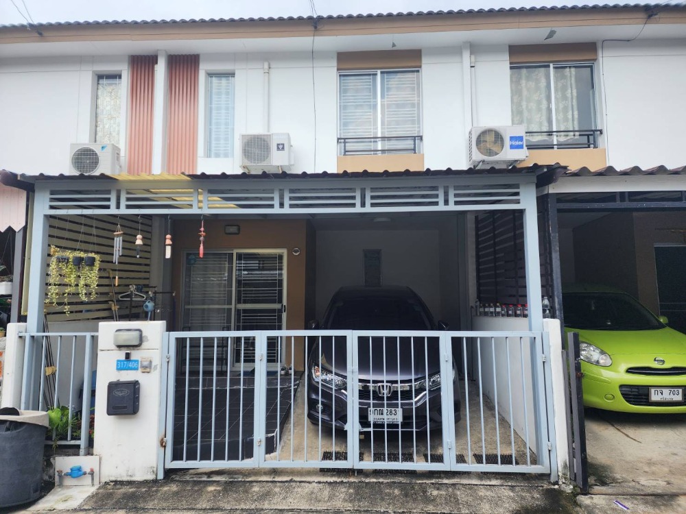 For SaleTownhouseRathburana, Suksawat : The Best deal ever! Town house 16 Sq.wah , Baan Pruksa 77/1