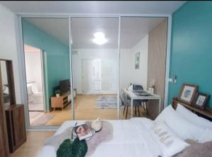 For SaleCondoPinklao, Charansanitwong : XSCS429 Condo for sale UNIO Charan 3, new furniture, new appliances, near MRT Tha Phra.