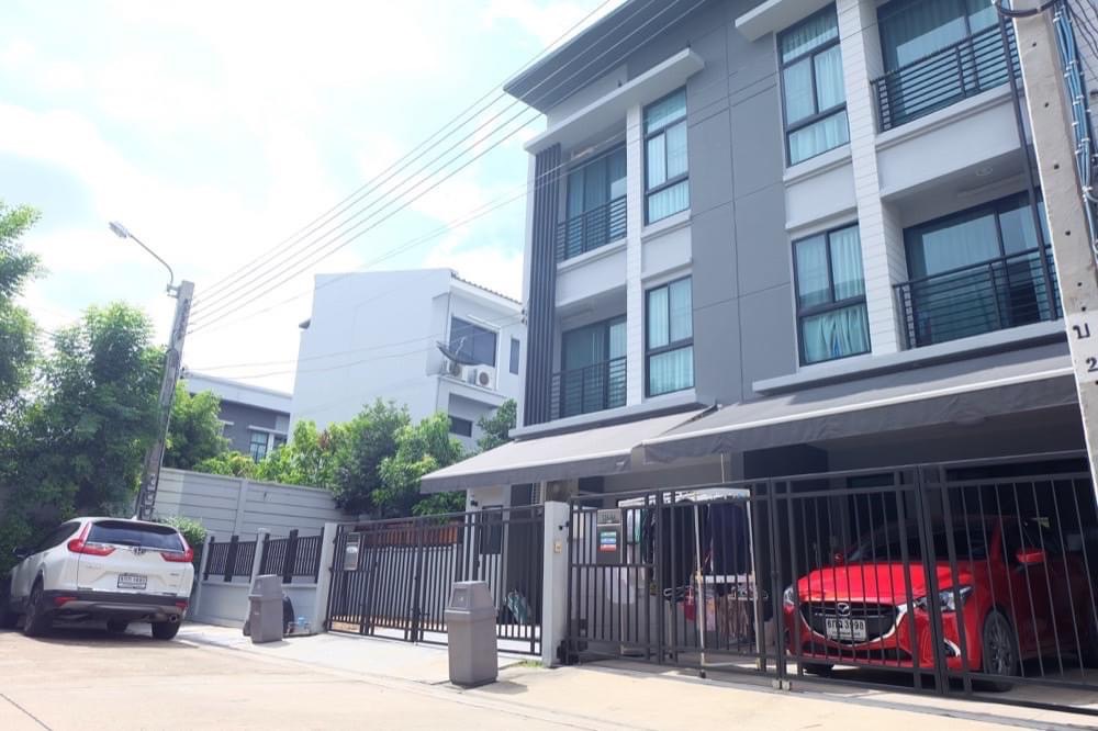 ขายทาวน์เฮ้าส์/ทาวน์โฮมราษฎร์บูรณะ สุขสวัสดิ์ : บ้านกลางเมือง พระราม2 - พุทธบูชา / 4 ห้องนอน (ขาย), Baan Klang Muang Rama 2 – Bhuddhabucha  / 4 Bedrooms (SALE) PUP250