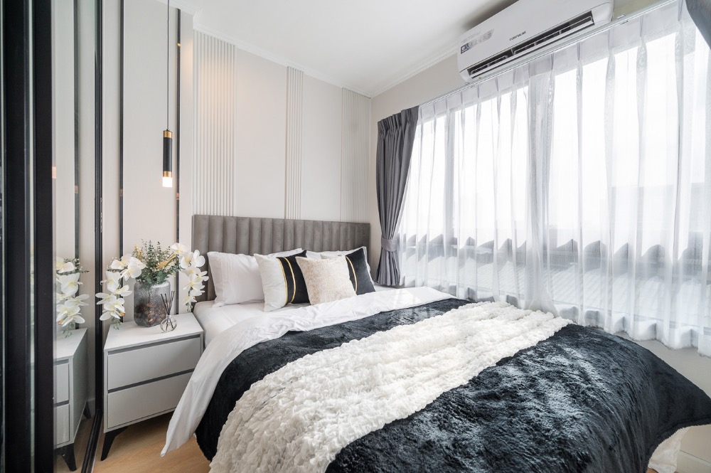 For SaleCondoSapankwai,Jatujak : LPN place Phahon-Saphan Khwai 30 sq m. next to BTS&MRT Chatuchak Park.