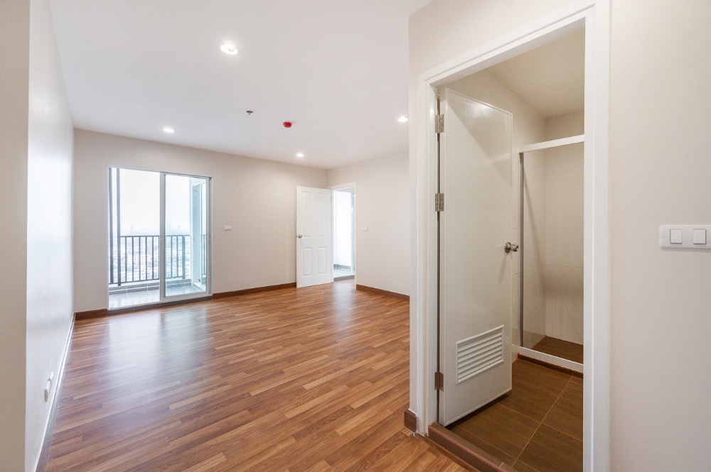 For SaleCondoBang Sue, Wong Sawang, Tao Pun : Regent home Bang Son, large, 56 sq m., next to MRT, city view