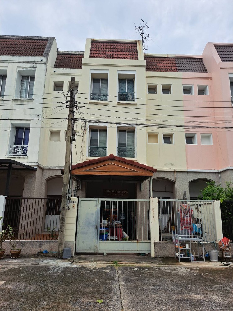 For SaleTownhouseAri,Anusaowaree : Townhome Aree Sampan 3 / 3 Bedrooms (FOR SALE) , Townhome Aree Sampan 3 / 3 Bedrooms (FOR SALE) Nub572