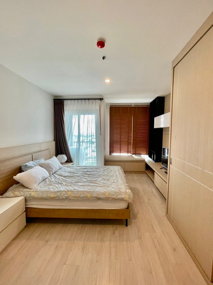 For RentCondoRatchathewi,Phayathai : For urgent rent, room ready to move in, Studio 28 square meters, Rhythm Rangnam Condo, Rhythm Rangnam.