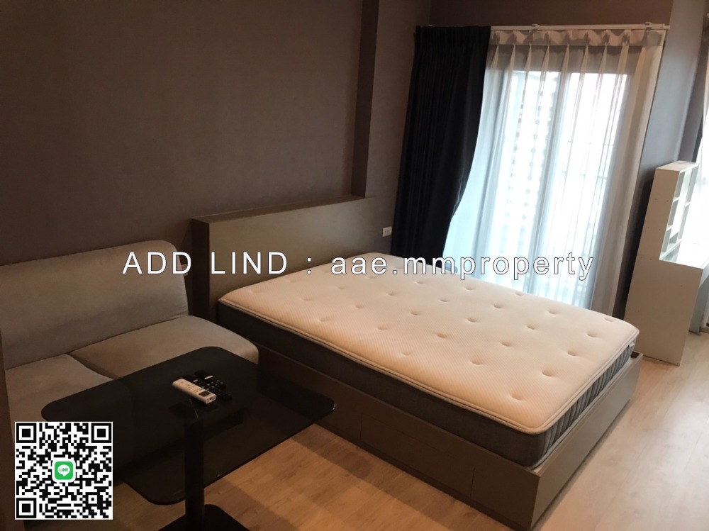 For RentCondoWongwianyai, Charoennakor : 𝐈𝐃𝐄𝐎 𝐒𝐚𝐭𝐡𝐨𝐫𝐧 - Studio room, size 27 sq m., high ceiling room, same floor as the common area (Line ID : aae.mmprop erty)
