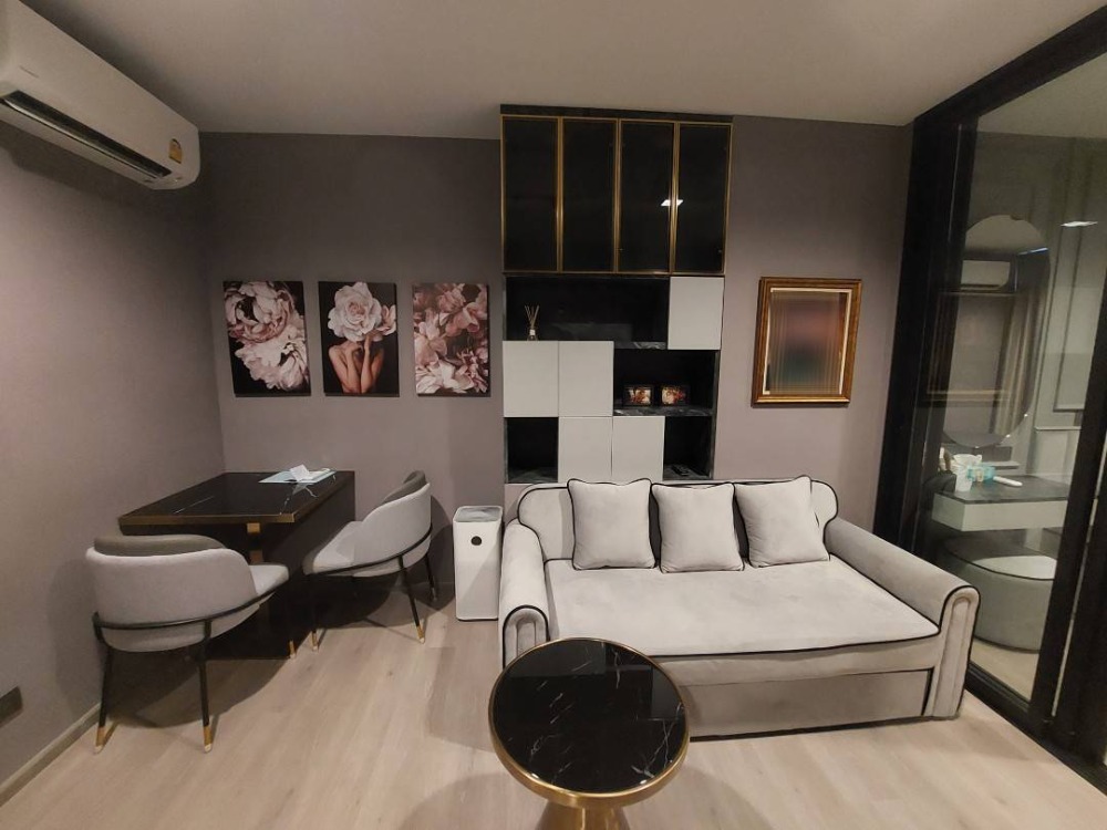 For SaleCondoLadprao, Central Ladprao : Very beautiful room for sale (For Sale) Condo: The Line Phahonyothin Building B (The Line Phahonyothin Park B) Type: 1 bedroom, 1 bathroom Area: 37.57 sq m.