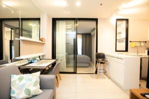 For SaleCondoRama9, Petchburi, RCA : 🔥Life Asoke size 35 sq.m 🔥 28th floor, fully furnished, open view, price 5.95 million, negotiable price. If interested, contact 064-5861784 Line : 2566bc
